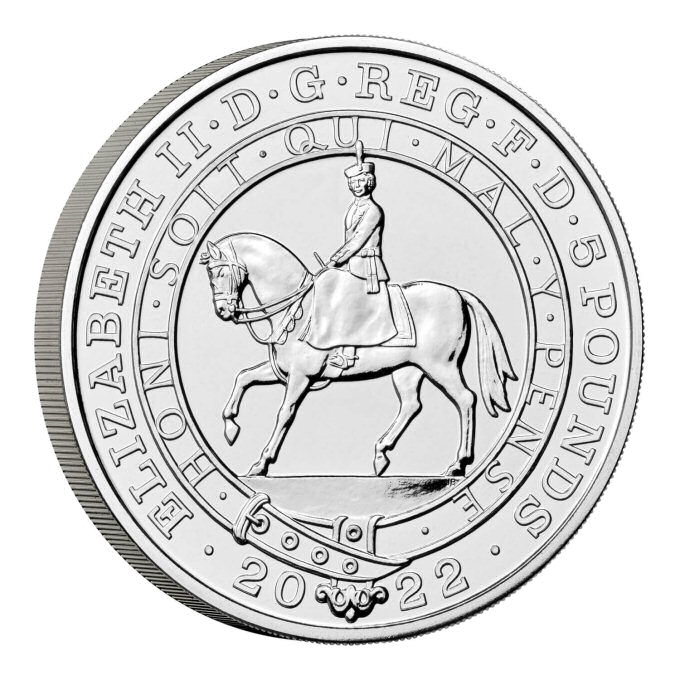 Obverse: Elizabeth II 2022 £5 Platinum Jubilee (Queen on horseback portrait by John Bergdahl)